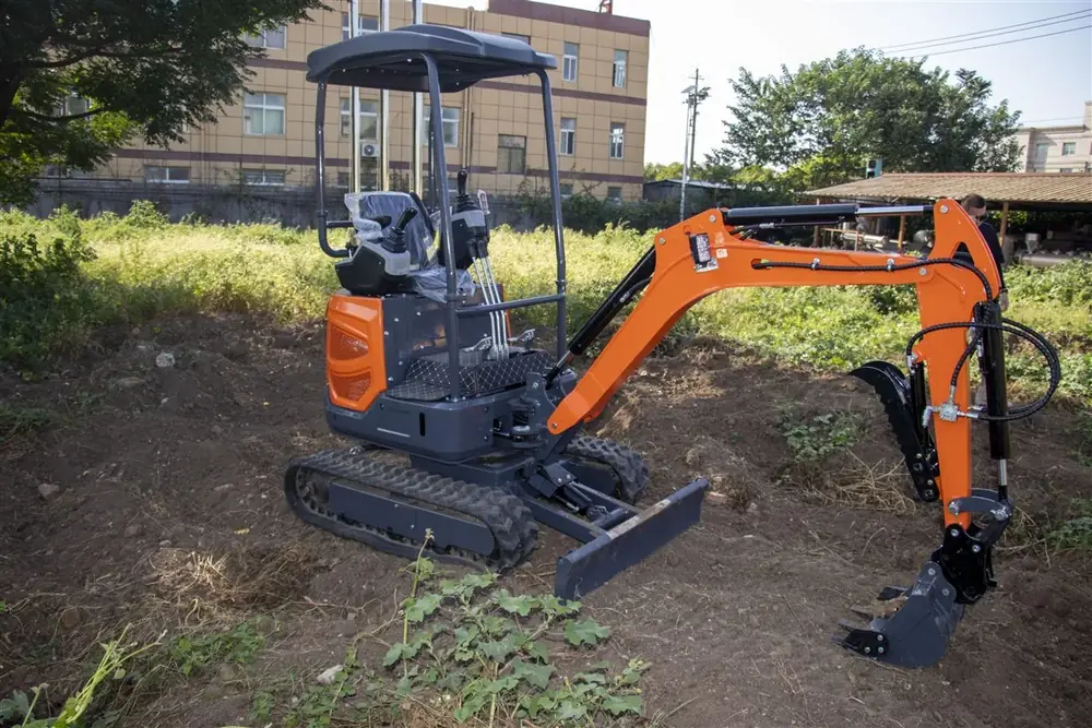 mini excavator with digging bucket for trenching and earthwork