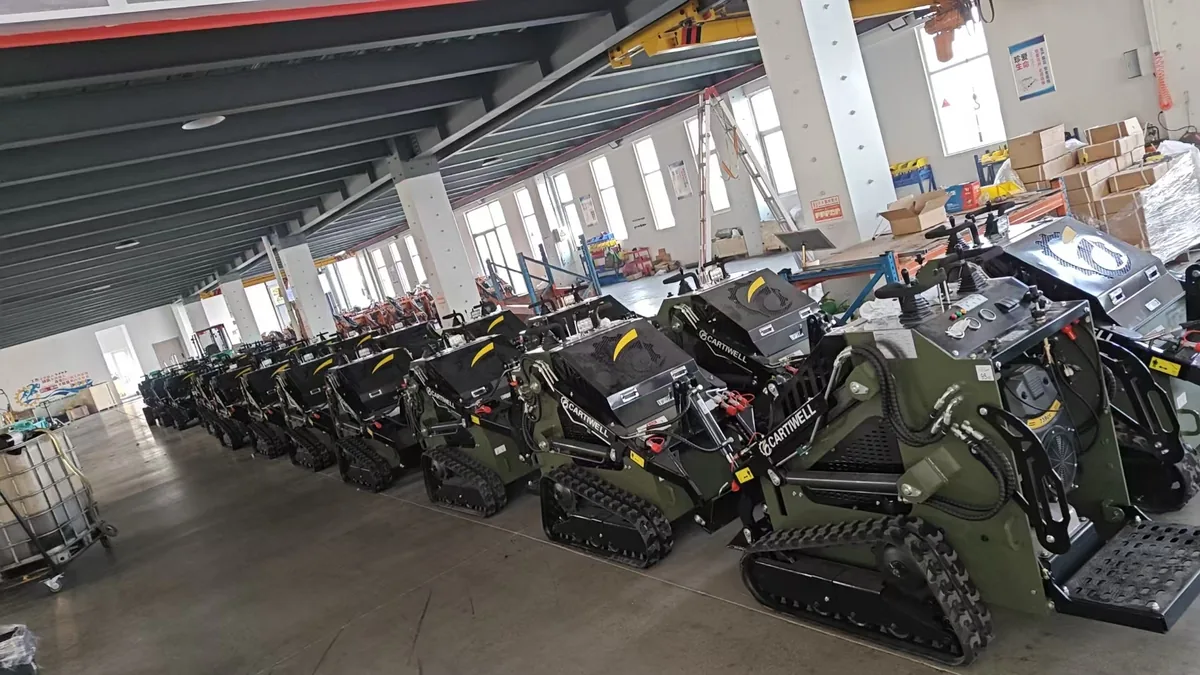 KORVA S460 wheel mini skid steer loader ready for overseas delivery after packing