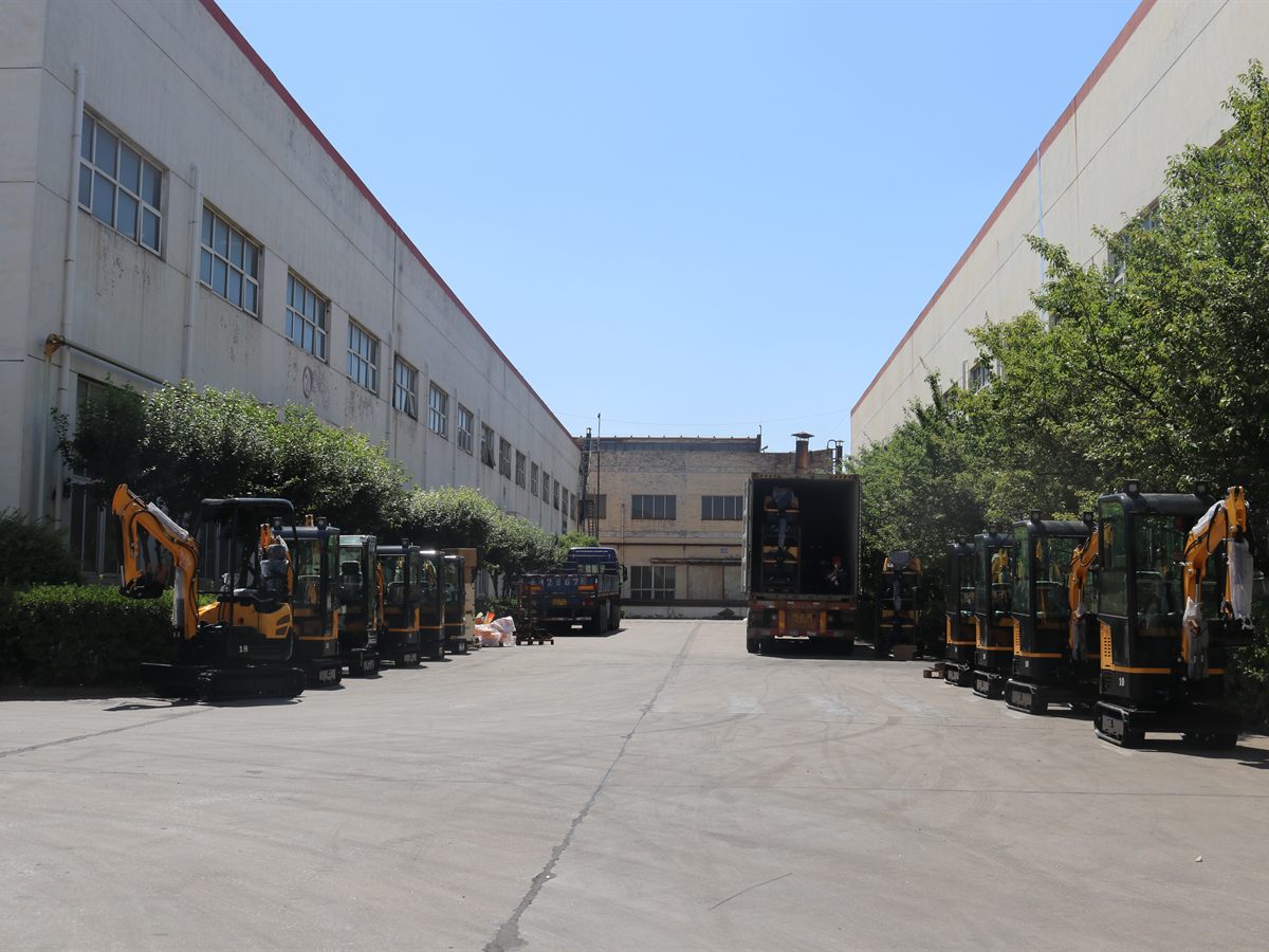 KORVA GW25 mini excavator container loading for international shipment